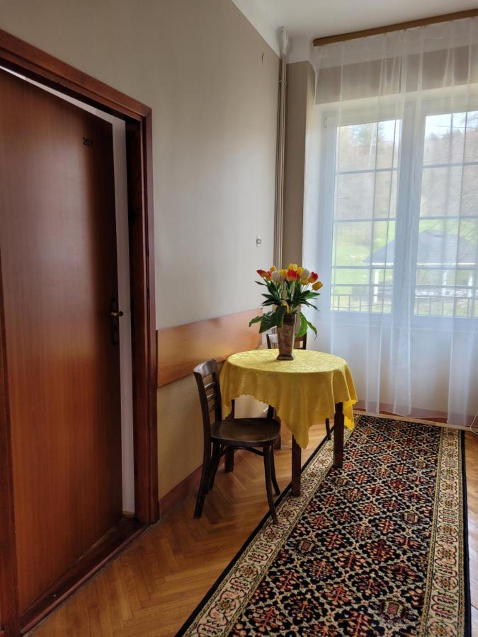 Zajazd Meran Krynica Zdroj Exterior foto